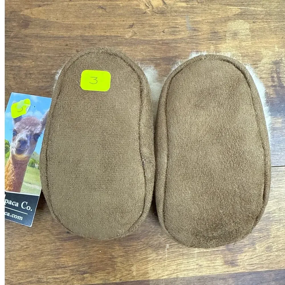 Island Alpaca Co. Martha's Vineyard 100% Baby Alpaca Moccasin Shoe Infant Size 3